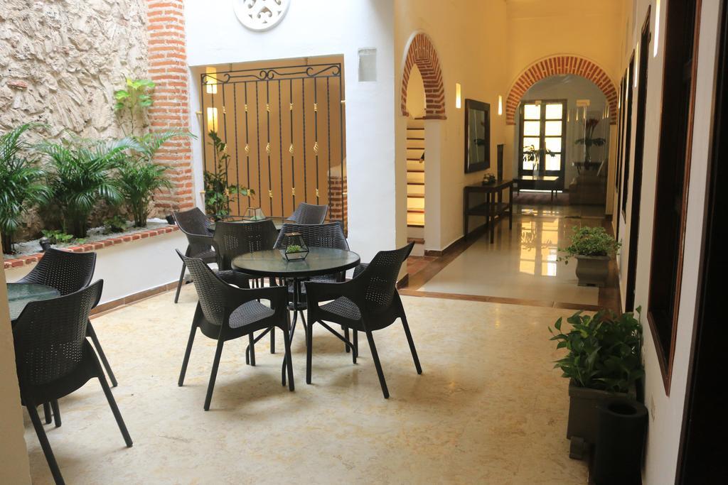 Hotel Portal De San Diego Cartagena Bagian luar foto